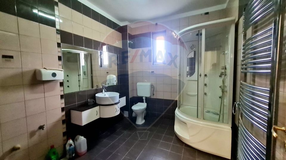 Spațiu de birouri de închiriat în casă 318 mp în zona Între Lacuri