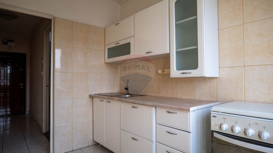 Vanzare apartament 2 camere decomandat, zona Dna Ghica