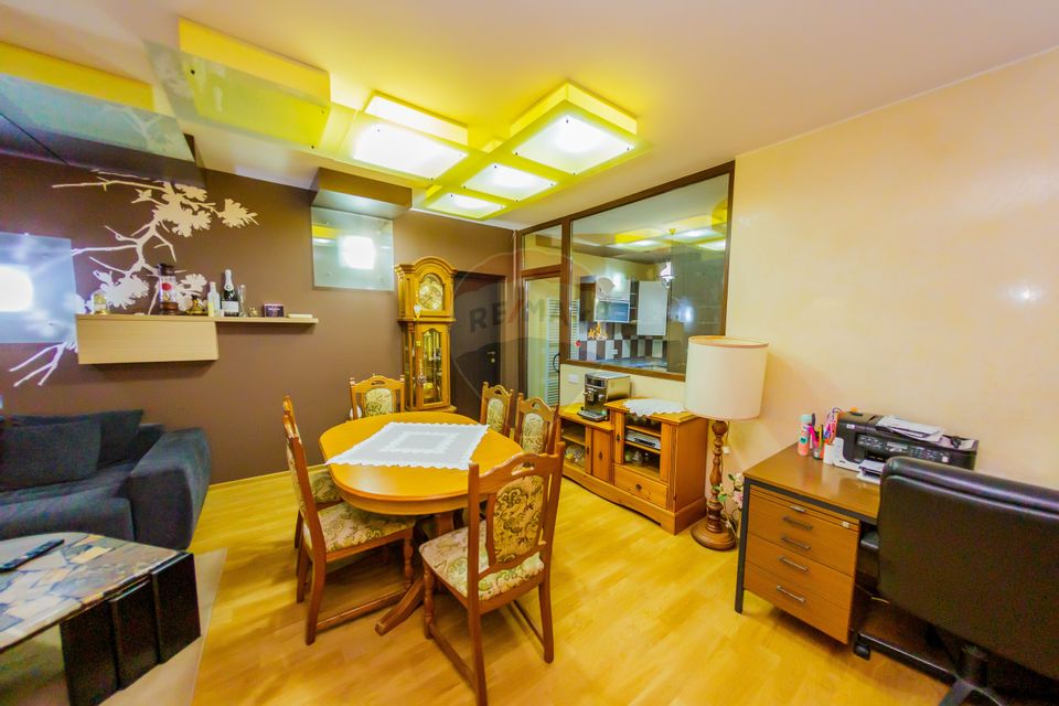 5 room House / Villa for sale, Vest area