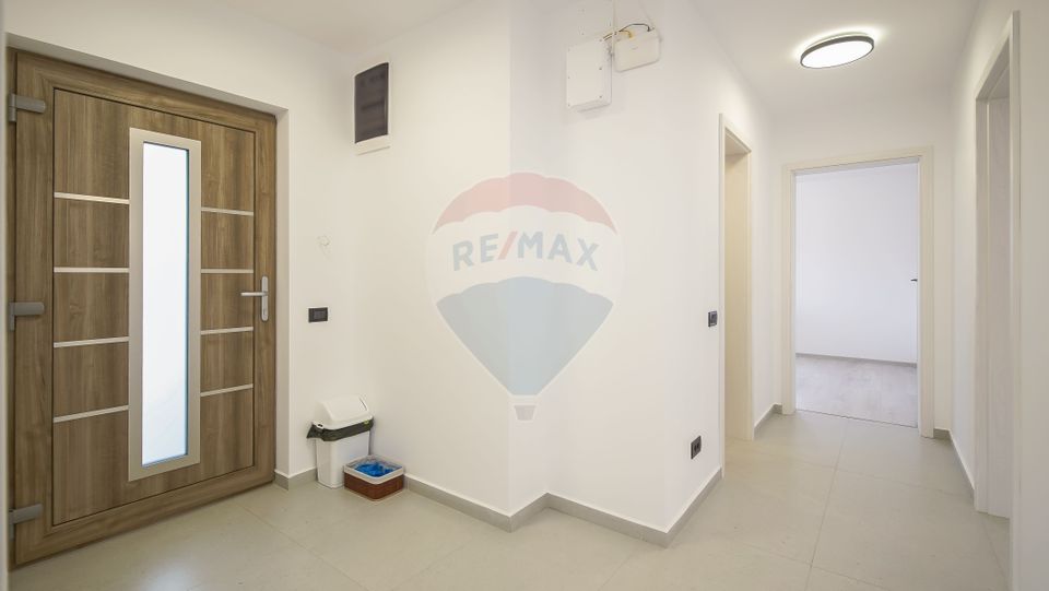 COMMISSION 0%| APARTMENT AT HOUSE| FOR SALE| 3 BEDROOMS| GARAJ|YARD|