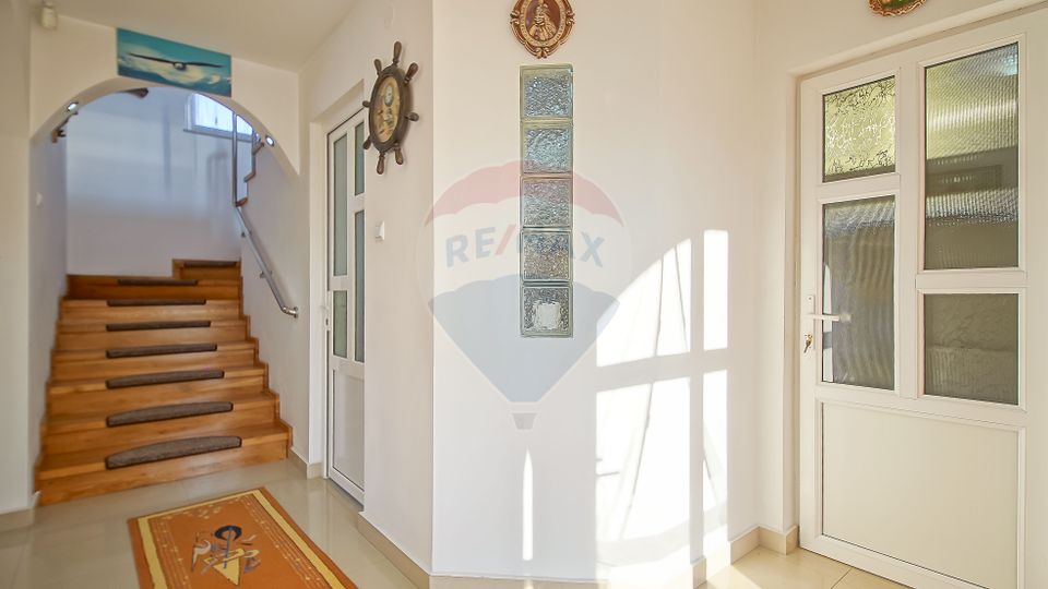 4 room House / Villa for sale