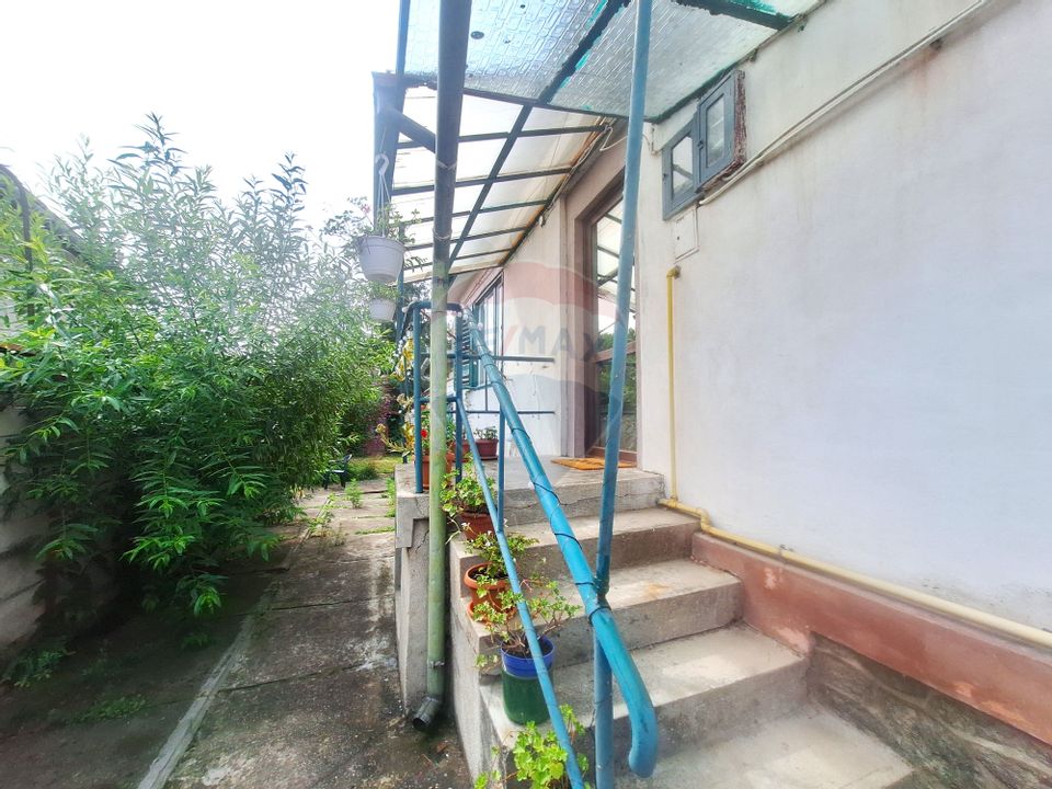 Casă cu grădină superbă – o oază verde în Sibiu