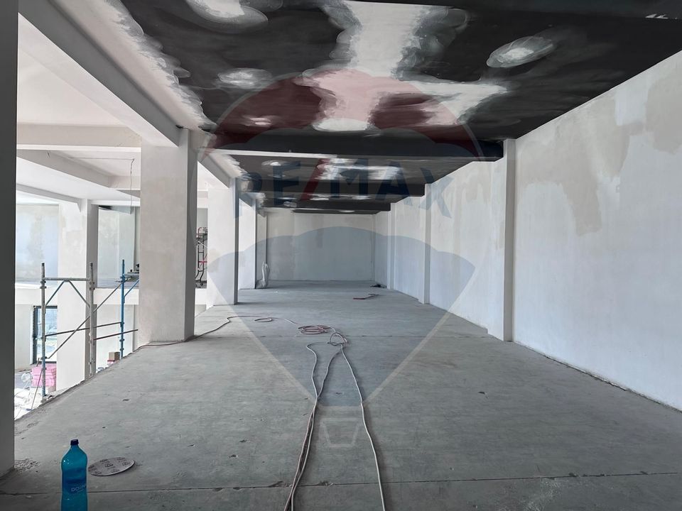 970sq.m Commercial Space for rent, Odai area