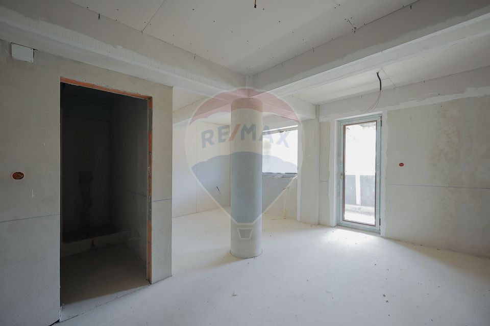 40 room Hotel / Pension for sale