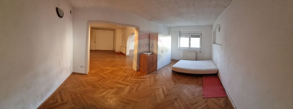5 room Apartment for sale, Calea Victoriei area
