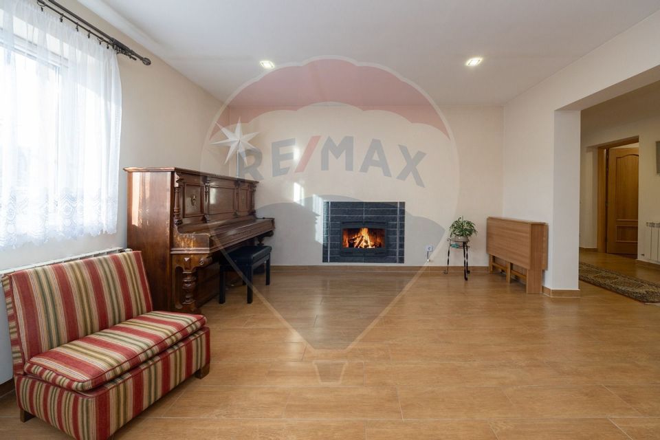 7 room House / Villa for sale, Central area