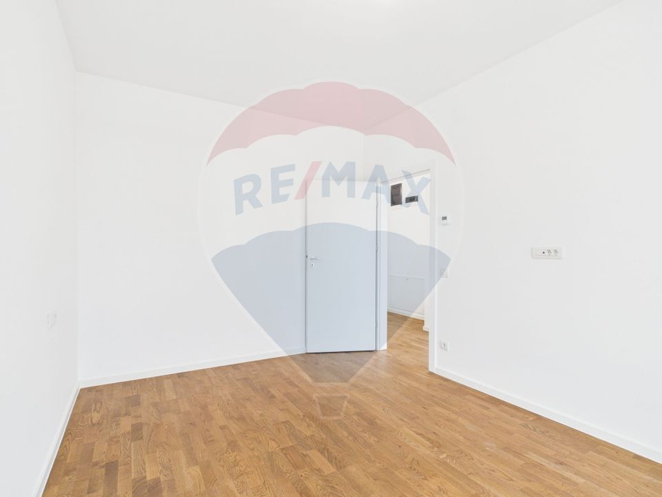 Apartament luminos cu 3 camere si parcare in The Ivy - Jandarmeriei