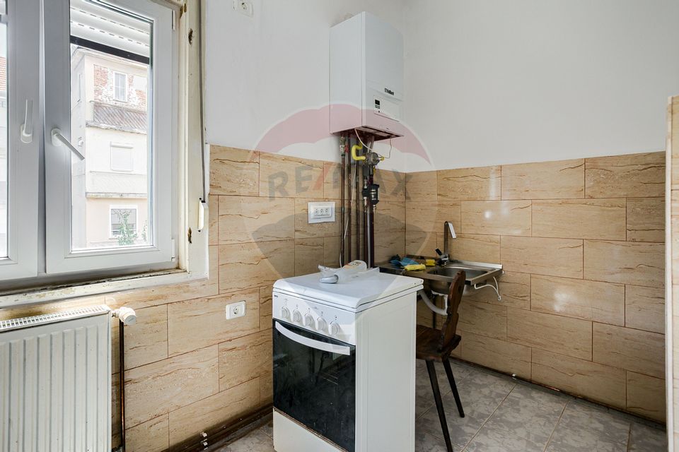 40sq.m Office Space for rent, Ultracentral area