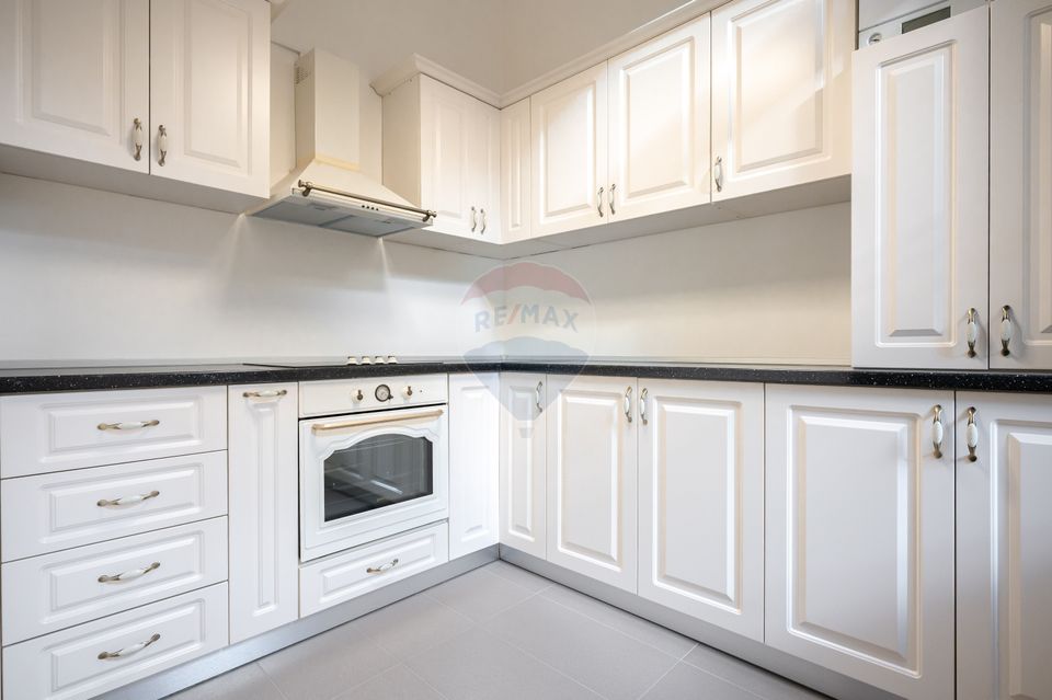 130 sqm Historic Property – Ideal for Living or Office