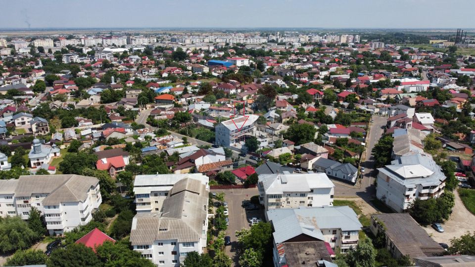 650sq.m Commercial Space for sale, Gara area