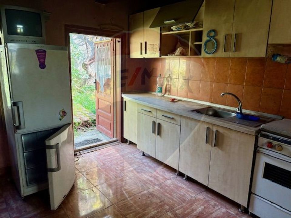 Casă / Vilă cu 2 camere de vânzare