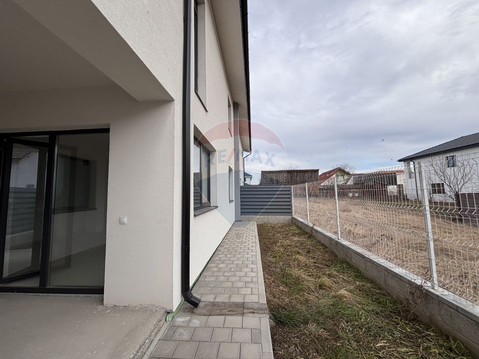 4 room House / Villa for sale