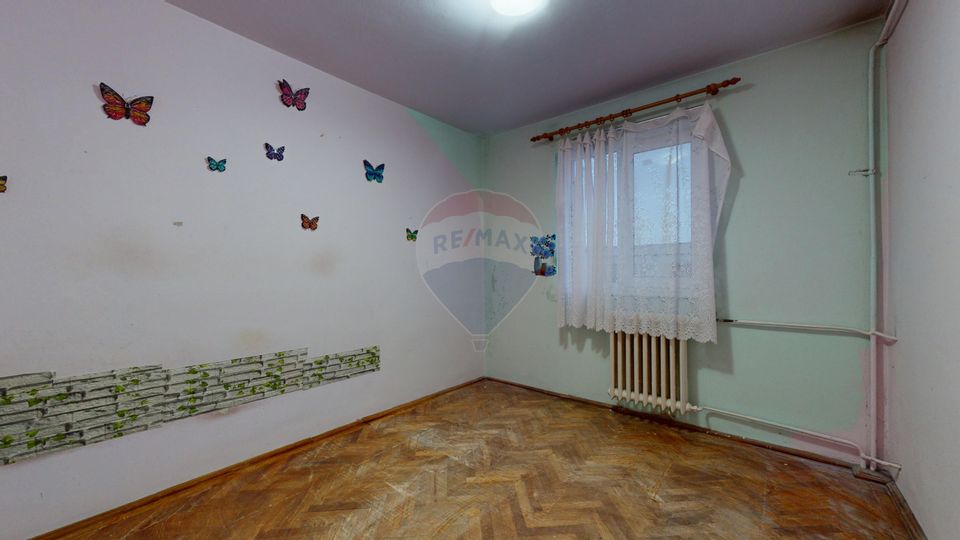 3 room Apartment for sale, Electroprecizia area
