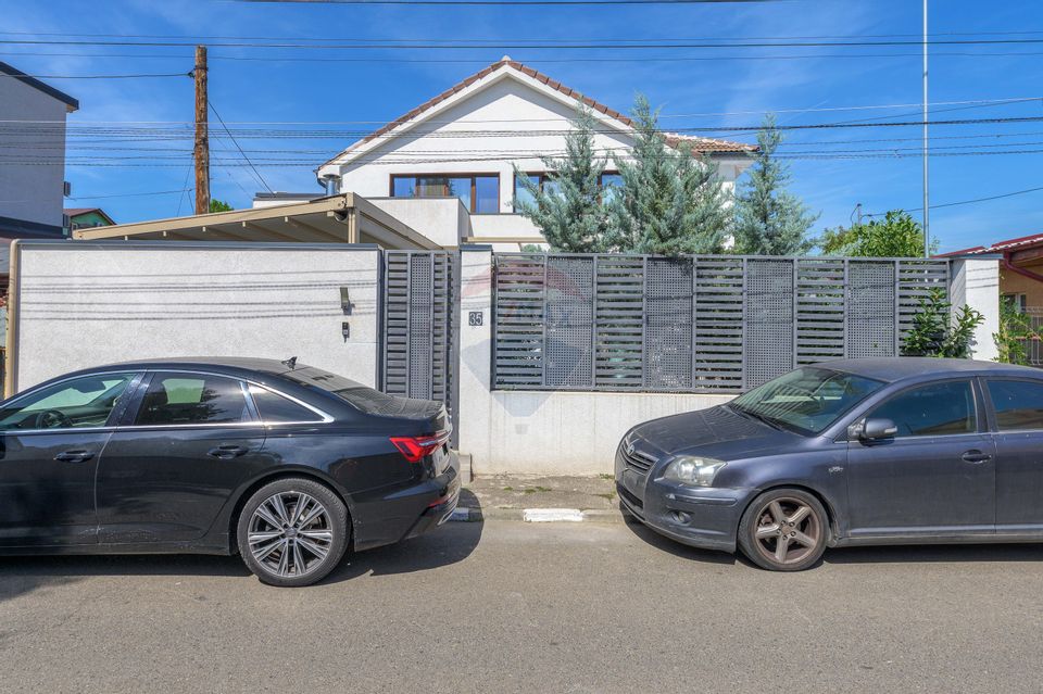 Vila de design, renovată integral 2022, grădină amenajată – Fundeni