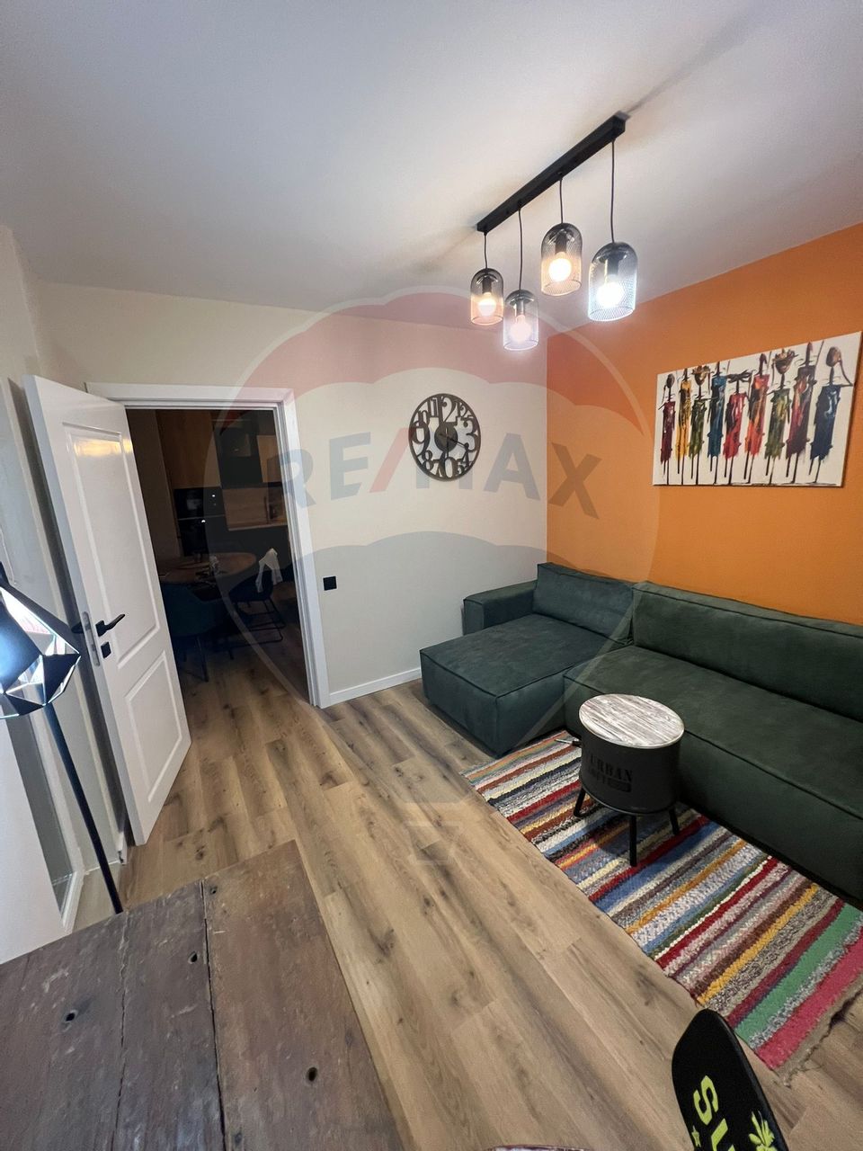 Apartament 3 camere de inchiriat