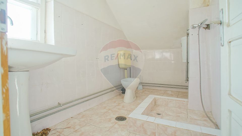 Casă + teren de vânzare – comision 0%