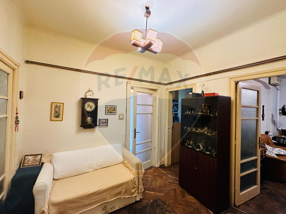 3 room apartment for sale | Victoriei | 80 sqm | Garage | Speaker