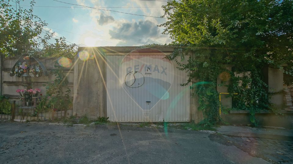 De vanzare vilă cu 5 camere, curte și garaj, în Șchei