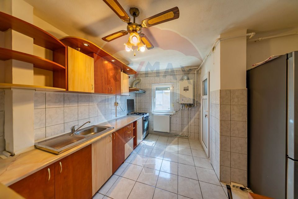 Apartament cu 2 camere de închiriat în zona Micalaca