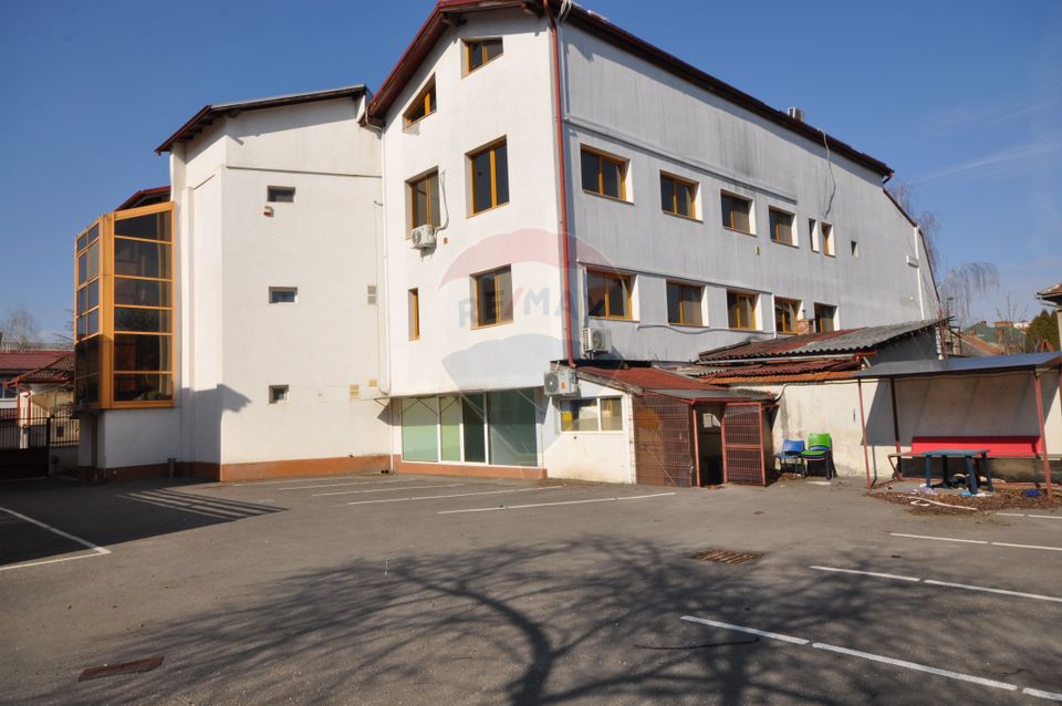 RENT!!! Office building, clinic, school, Civic Center, Brasov
