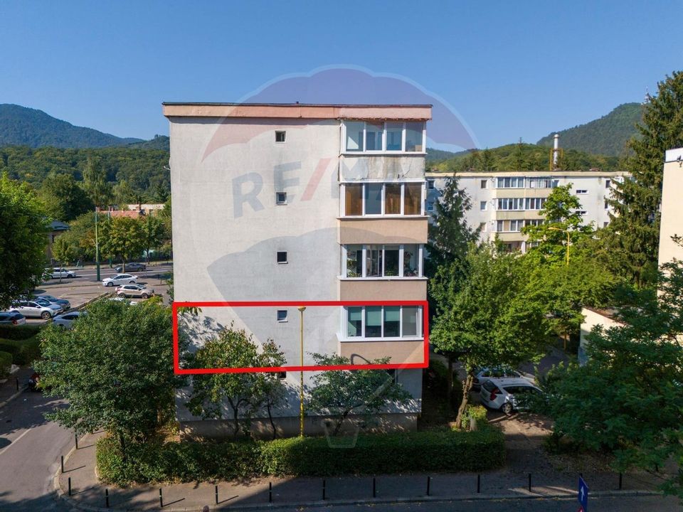 Apartament elegant si spatios, 4 camere, 2 parcari, Racadau!