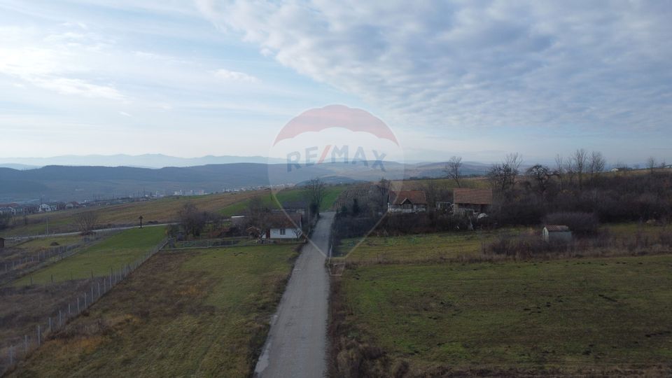 Teren 19.375 mp Dâmbu Rotund. Potențial rezidențial. Extravilan