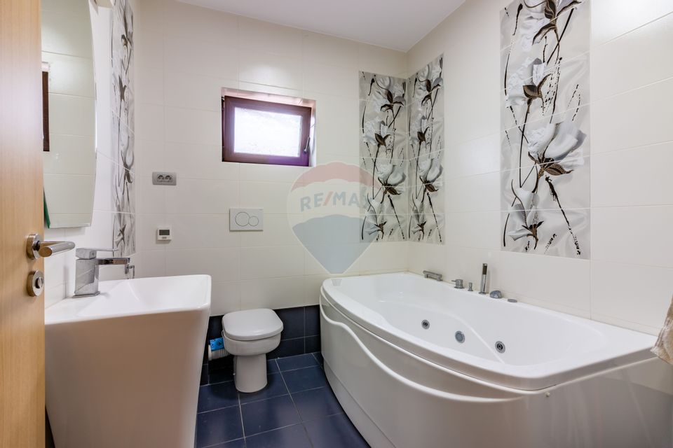 Casă / Vilă cu 4 camere de vânzare Corbeanca