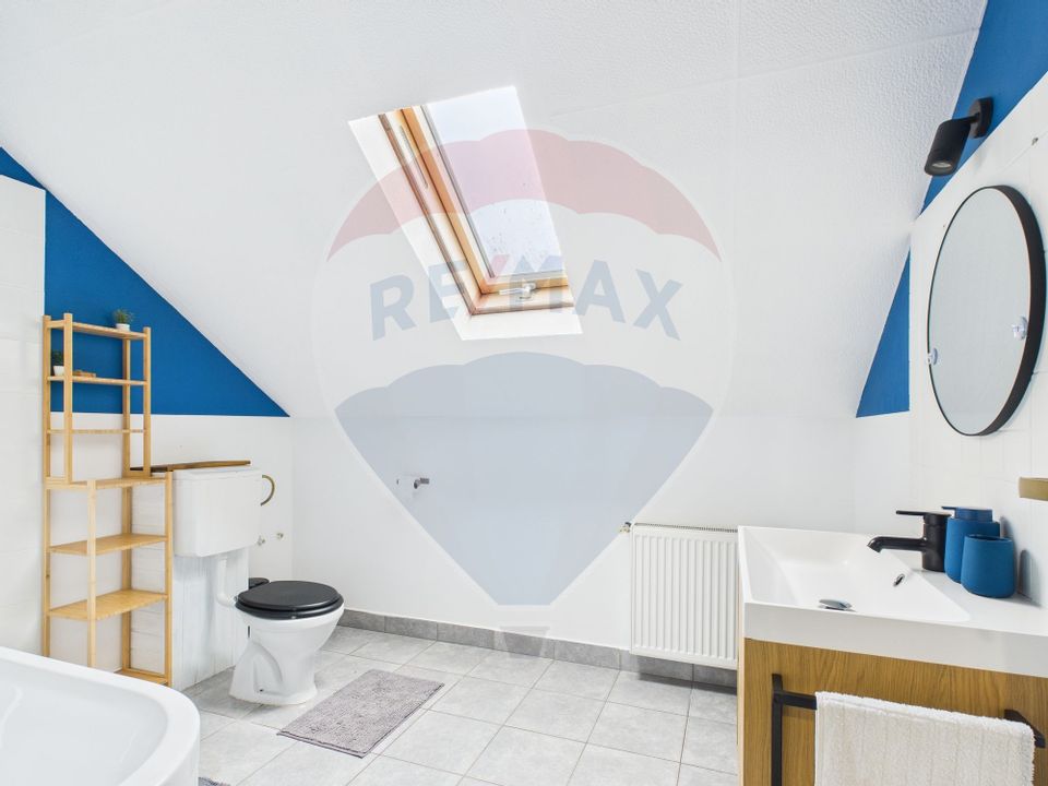 Casa / Vila cu 4 camere Darza, Crevedia