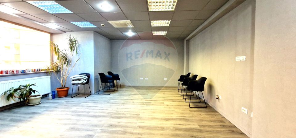 70sq.m Office Space for rent, Centrul Civic area
