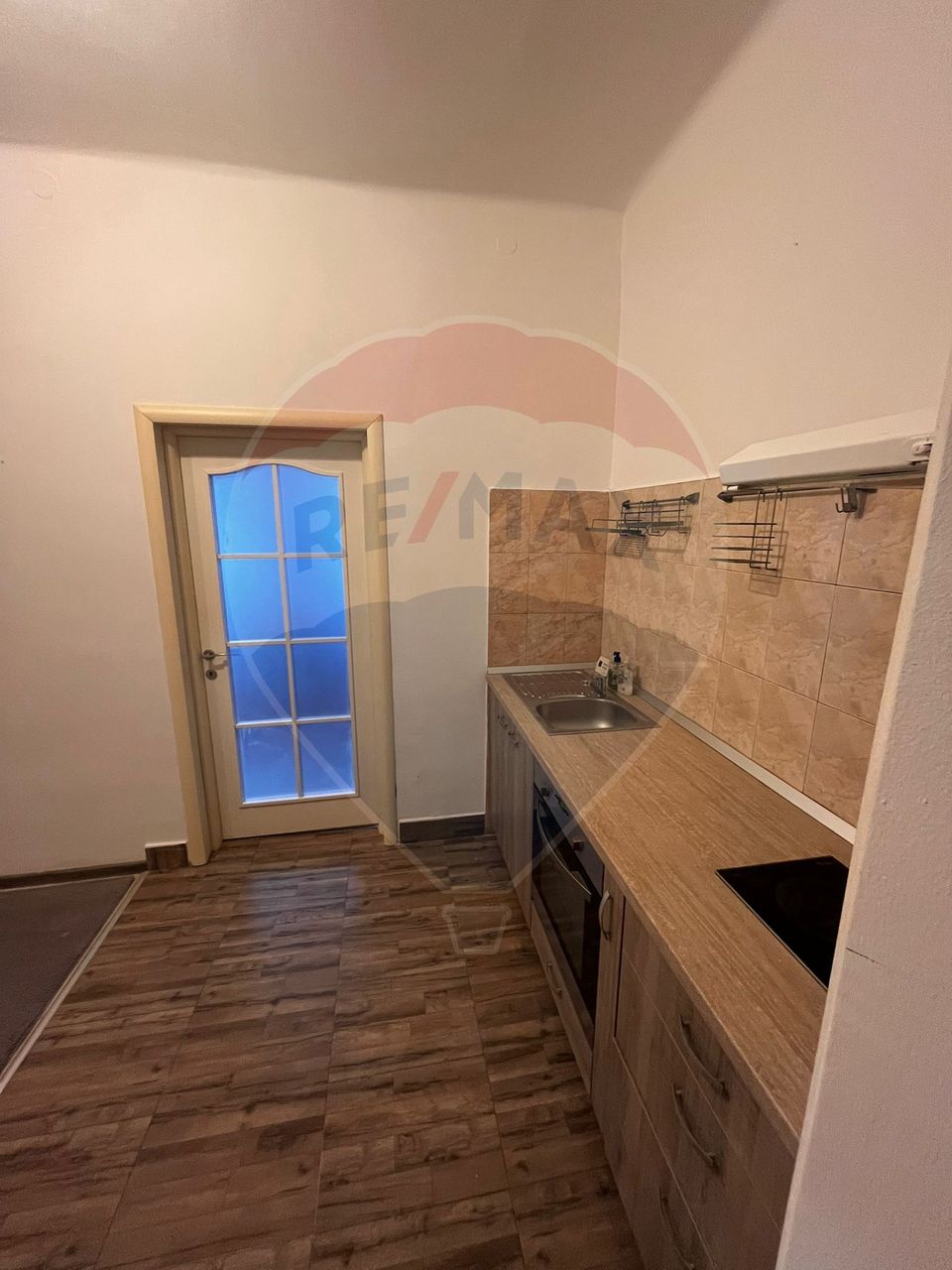 2 room Apartment for rent