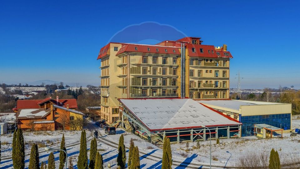 Activ Hotelier SubEvaluat | 18.000 mp construiti | 3 ha teren | BRASOV