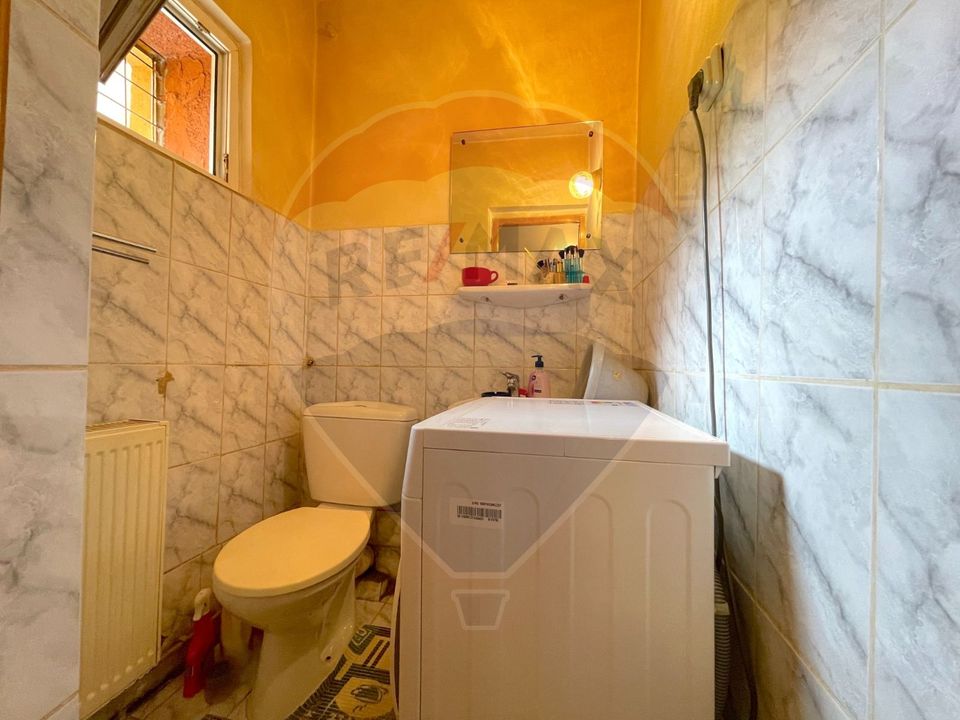 REZERVAT !  Apartament cu 3 camere de vânzare în Răcădău