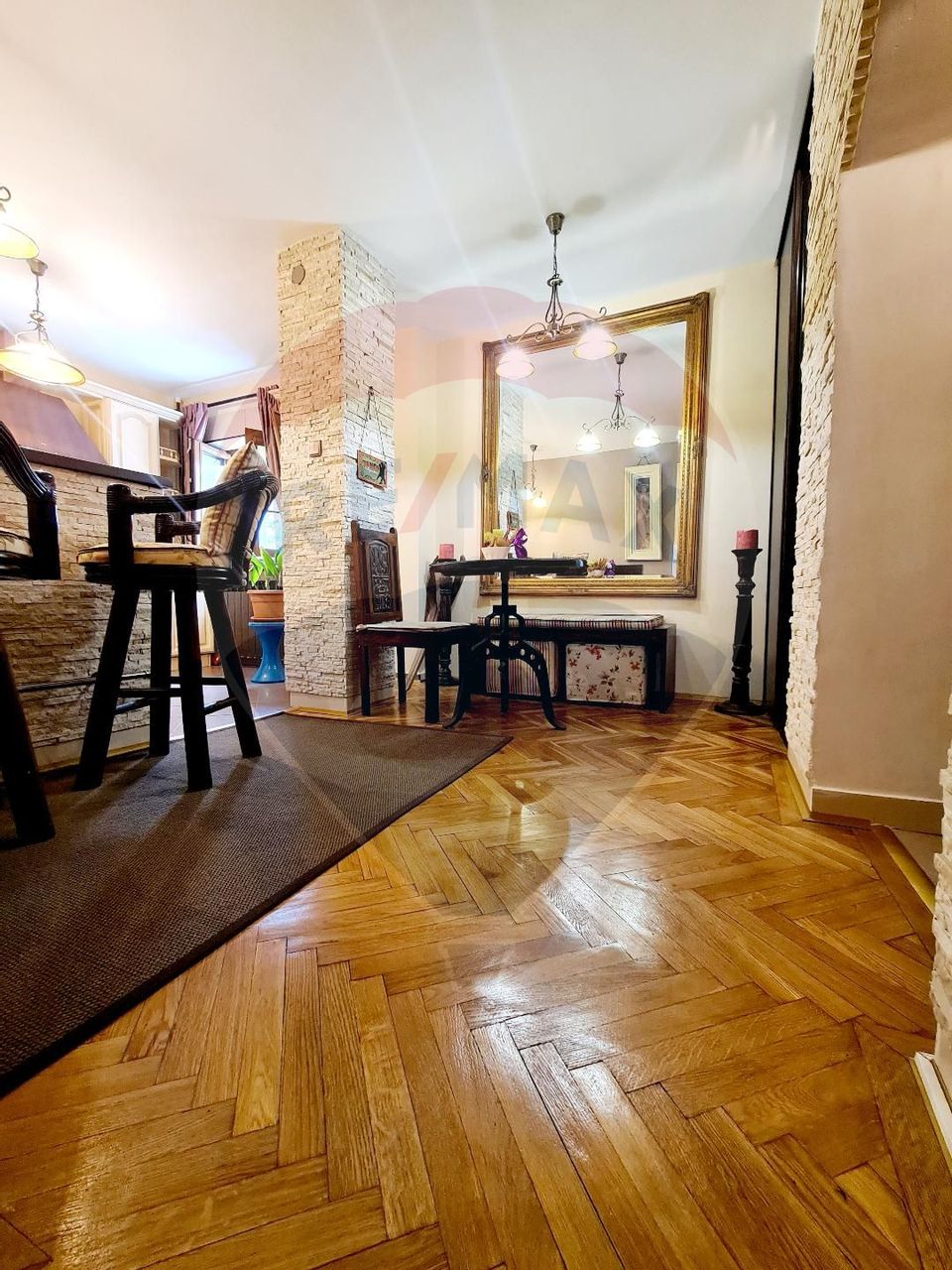 Apartament cu 2 camere Banu Manta / Nicolae Titulescu