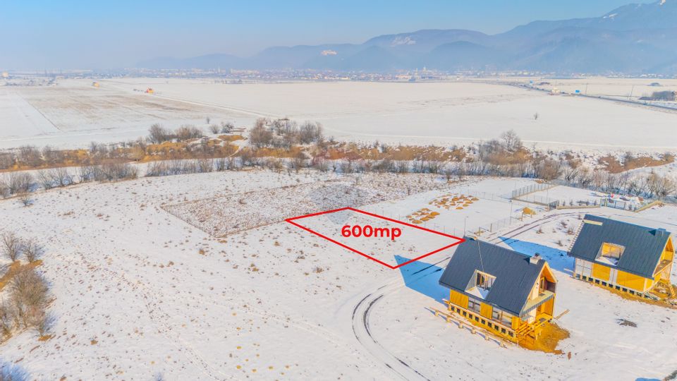 Teren 600 mp/Rasnov/Intravilan