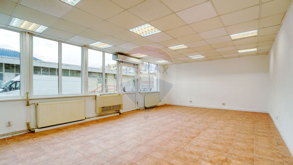 70sq.m Commercial Space for rent, Electroprecizia area