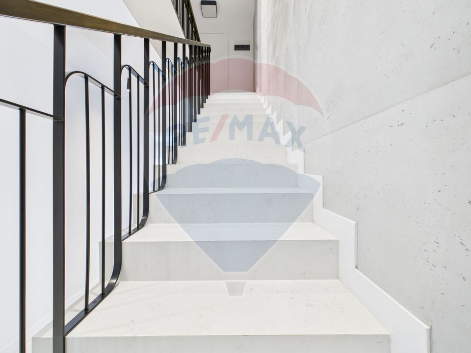 Vila mobilata si utilata complet in Corbeanca / ansamblu cu piscina