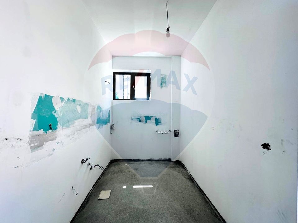 Apartament cu Curte Proprie de 80mp in Bloc Nou - Sector 1