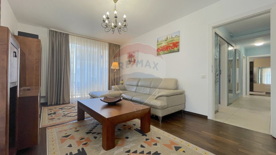 Apartament cu 3 camere de închiriat în zona Tractorul!