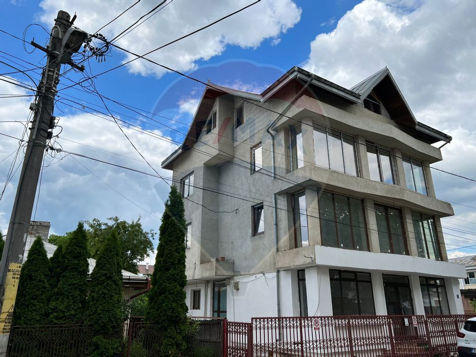 15 room House / Villa for rent, Nord area
