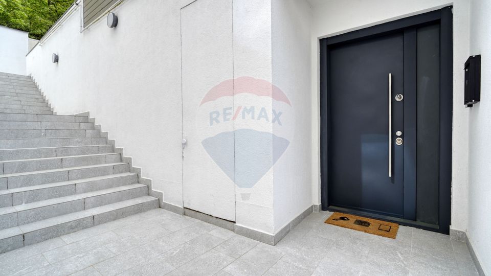 Apartament pe doua nivele, Calea Poienii, Brasov