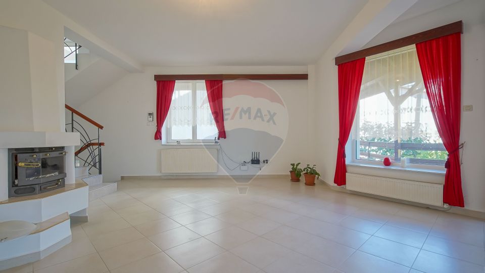 ELEGANȚĂ URBANĂ ÎN INIMA BRAȘOVULUI | PETOFI SANDOR 4B CENTRUL ISTORIC