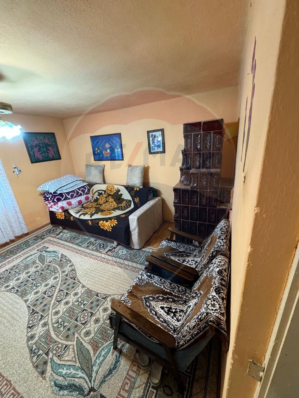 Casă 74 mp/ Predesti 1331 mp teren intravilan