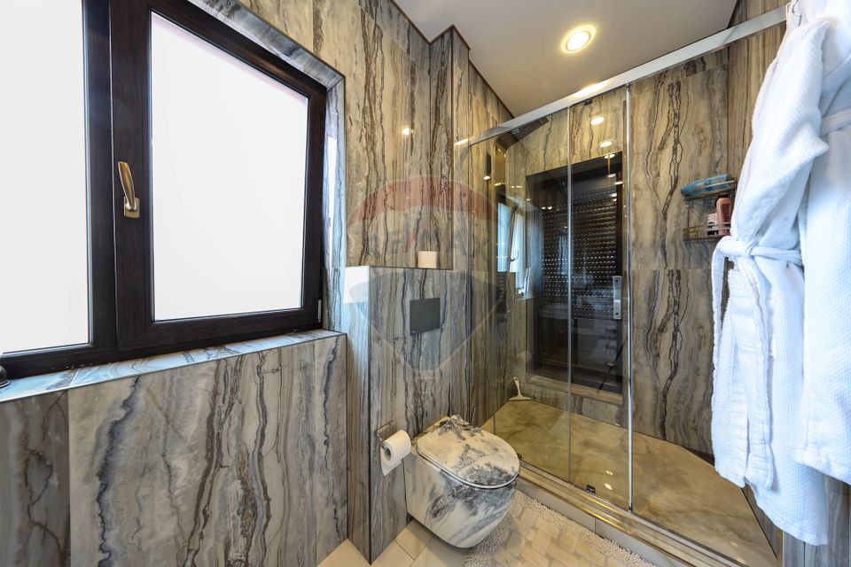 Vilă premium, saune, jacuzzi curte de 1000 mp