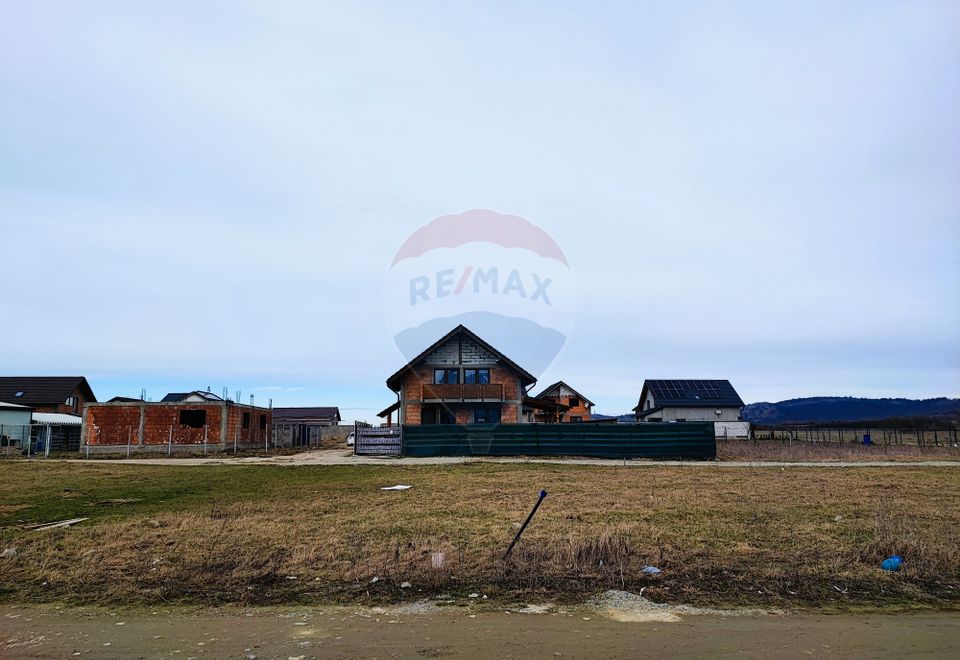 Land 353sqm Talmaciu / Strada Viorelelor
