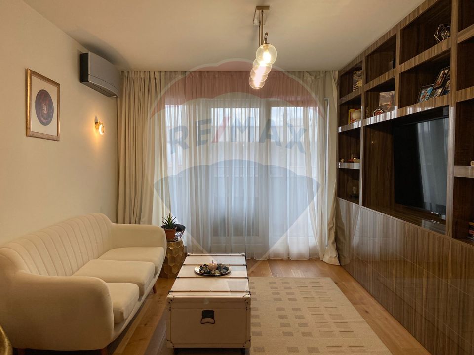 3 room Apartment for rent, Plopilor area