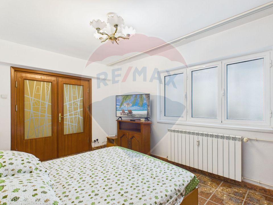 Apartament spatios  de 3 camere in Piata Iancului