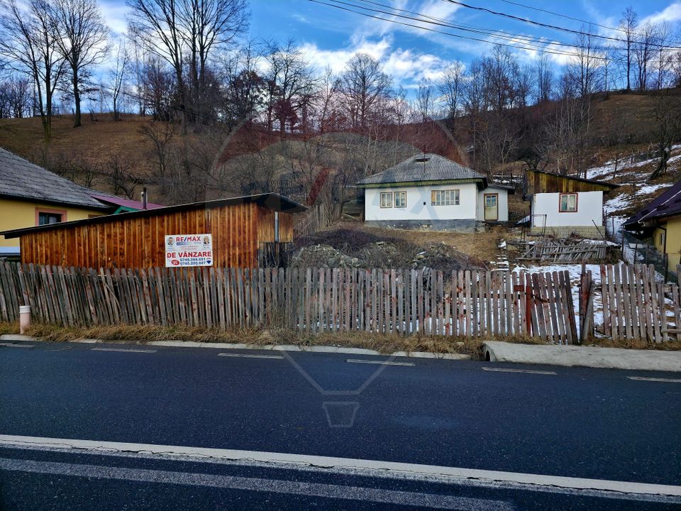 Land 711sqm Hangu / DN GROZAVESTI