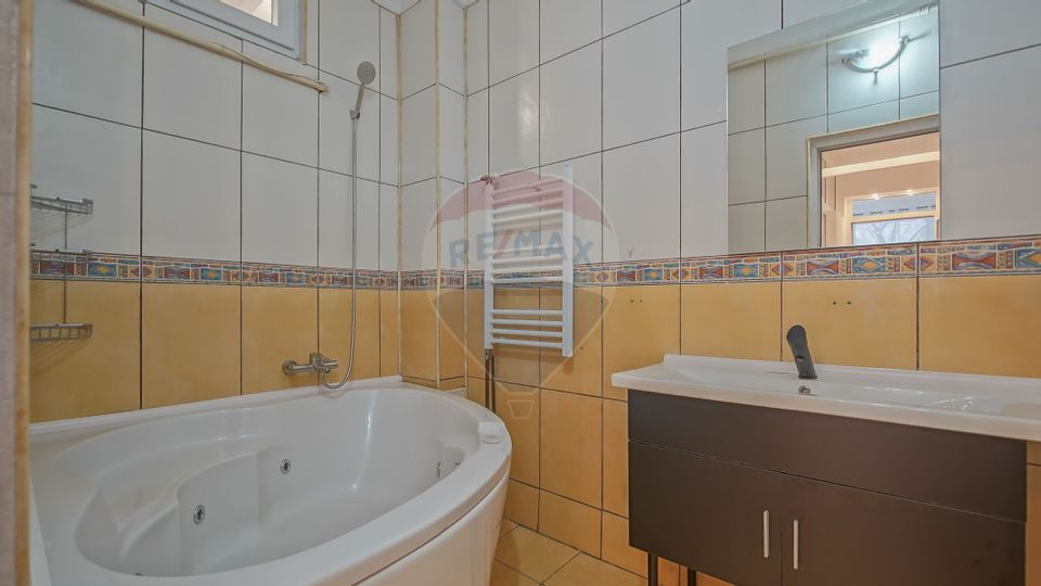 2 room Apartment for rent, Centrul Civic area