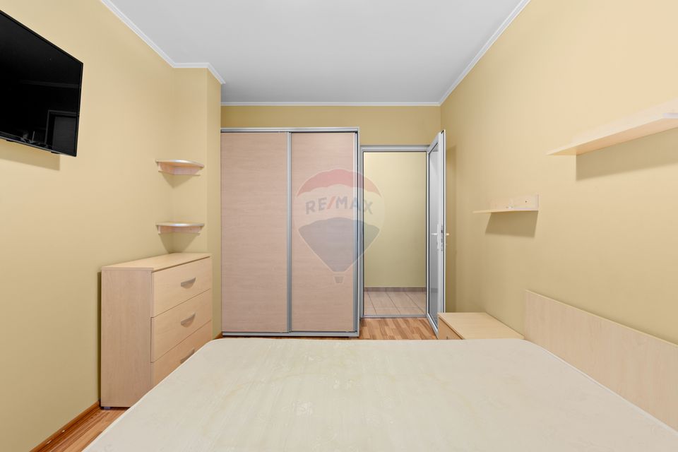 2 room Apartment for rent, Boul Rosu area