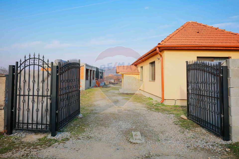2 room House / Villa for sale